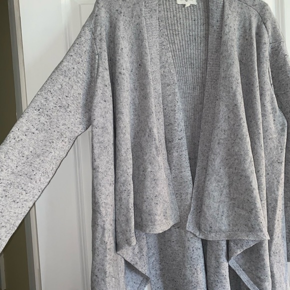 Lou & Grey cotton cardigan sweater Sz S open style asymmetrical hem light grey - Picture 2 of 10